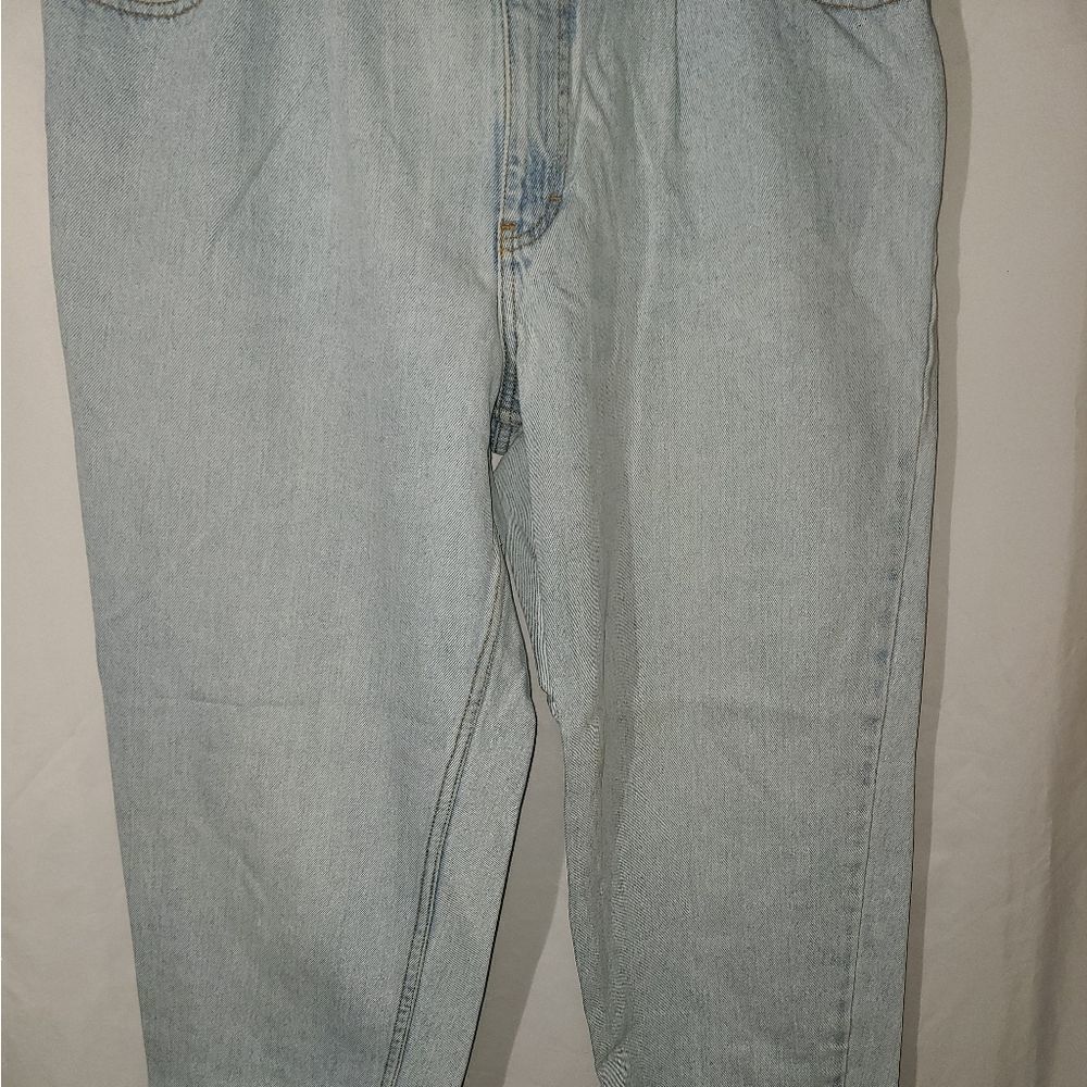 Eddie Bauer Women's Mom Fit Jeans Size 14 - Picture 2 of 8